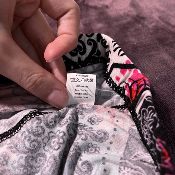 NWOT Leggings OS Fits women's size 3-14 - Picture 4 of 6